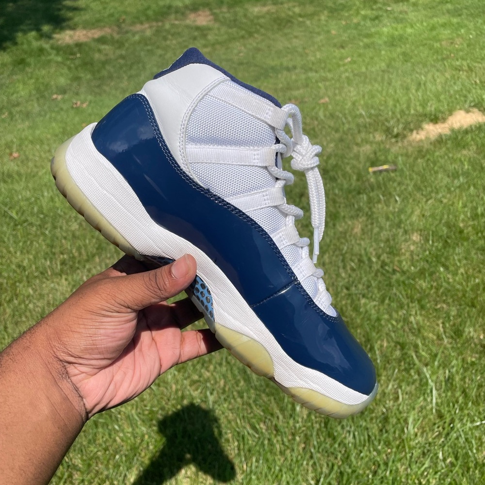 Jordan 11 retro “Win like 82” size 8.5 Worn Lightly no box - Picture 9 of 11